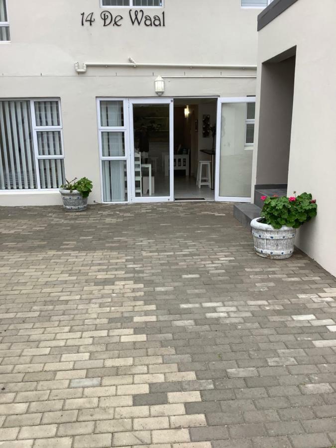 Seaside Place Struisbaai Exterior photo